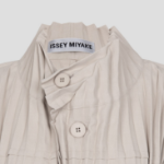 ISSEY MIYAKE Wavering Pleats Coat - Ash Beige
