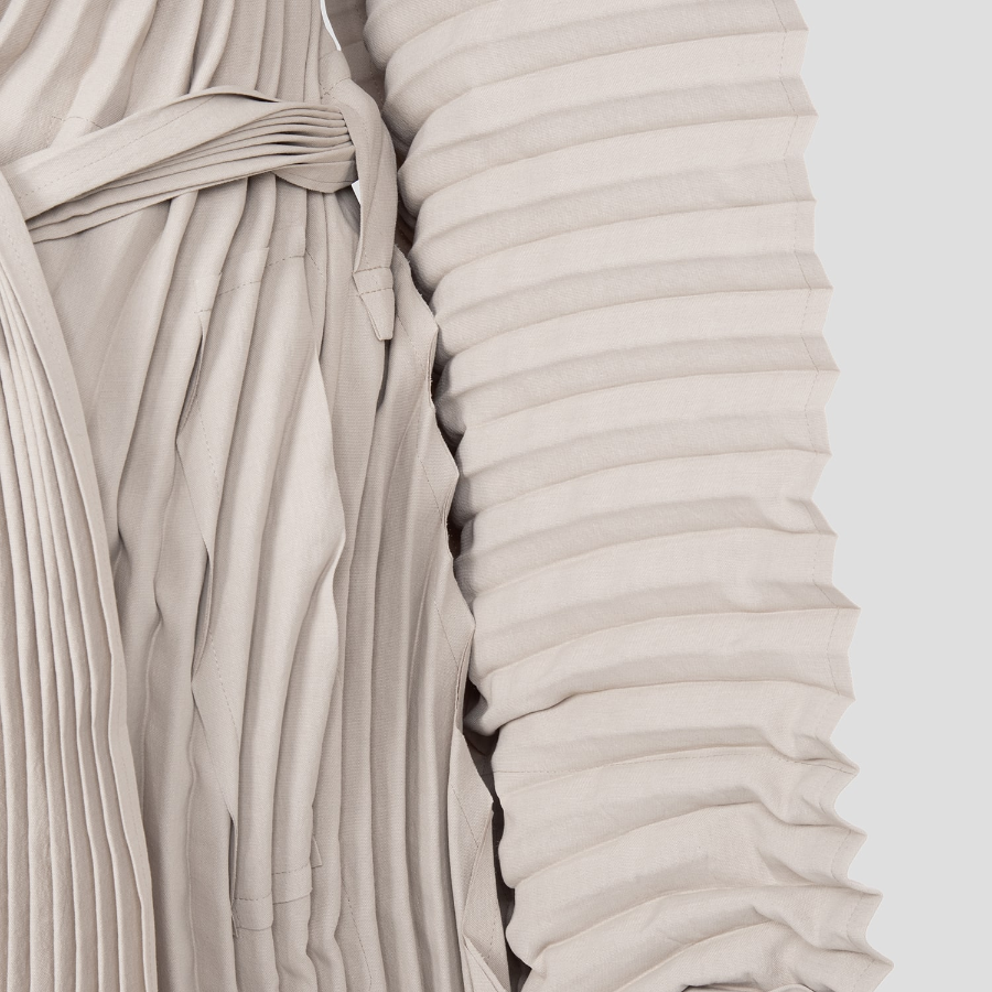 ISSEY MIYAKE Wavering Pleats Coat - Ash Beige