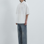 JUUN.J (Унисекс) Рубашка [CORE] Painting Stripe Hidden Pocket Piping Oversized Short-Sleeve Shirt – White