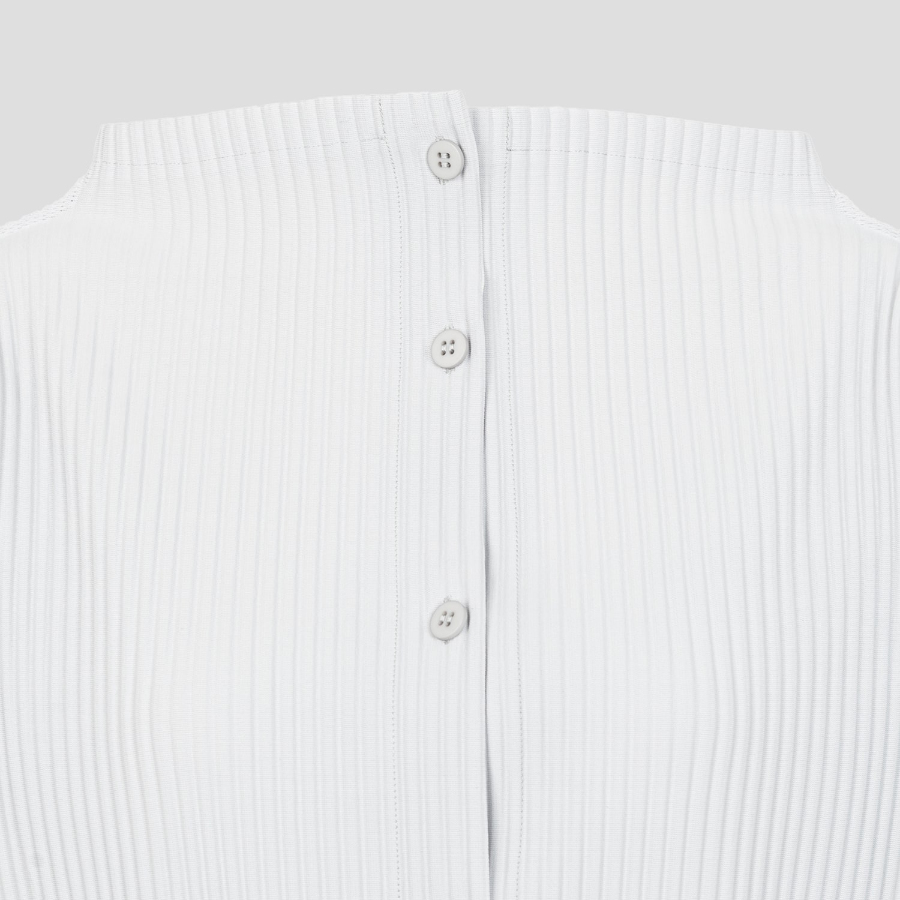 me ISSEY MIYAKE Hexagon Pleats Cardigan - Light Gray