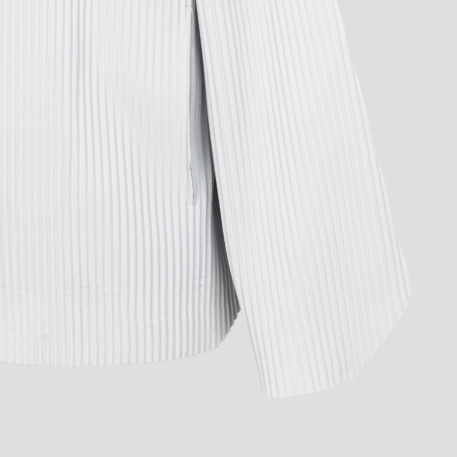 me ISSEY MIYAKE Hexagon Pleats Cardigan - Light Gray