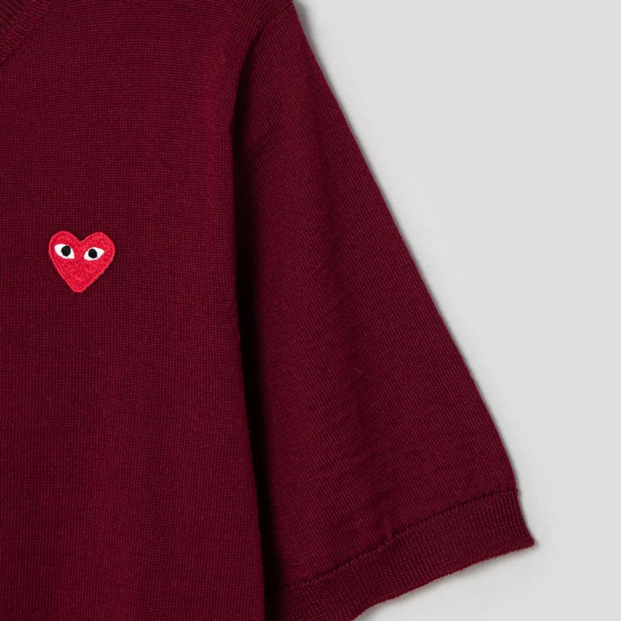 PLAY COMME DES GARÇONS (Unisex) Red Heart Wappen Short Sleeve Cardigan – Burgundy