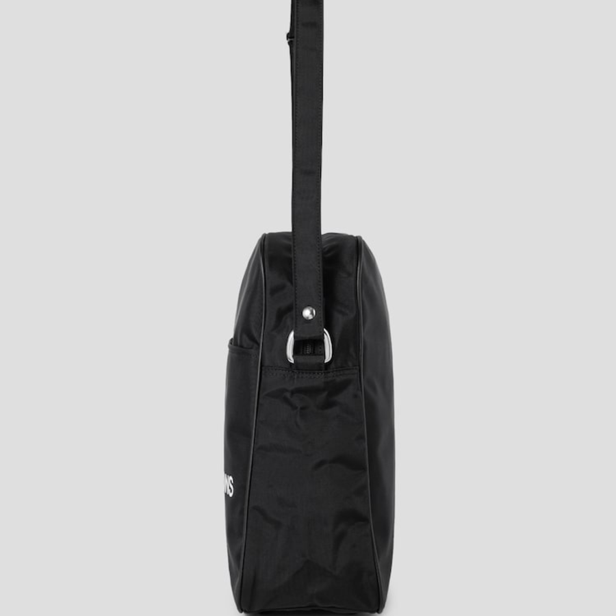 CDGCDGCDG Shoulder Bag (Medium) – Black