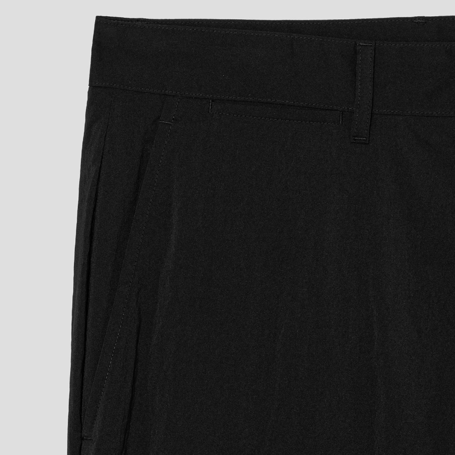 Theory Men Nylon Texture Viggo Pants - Black