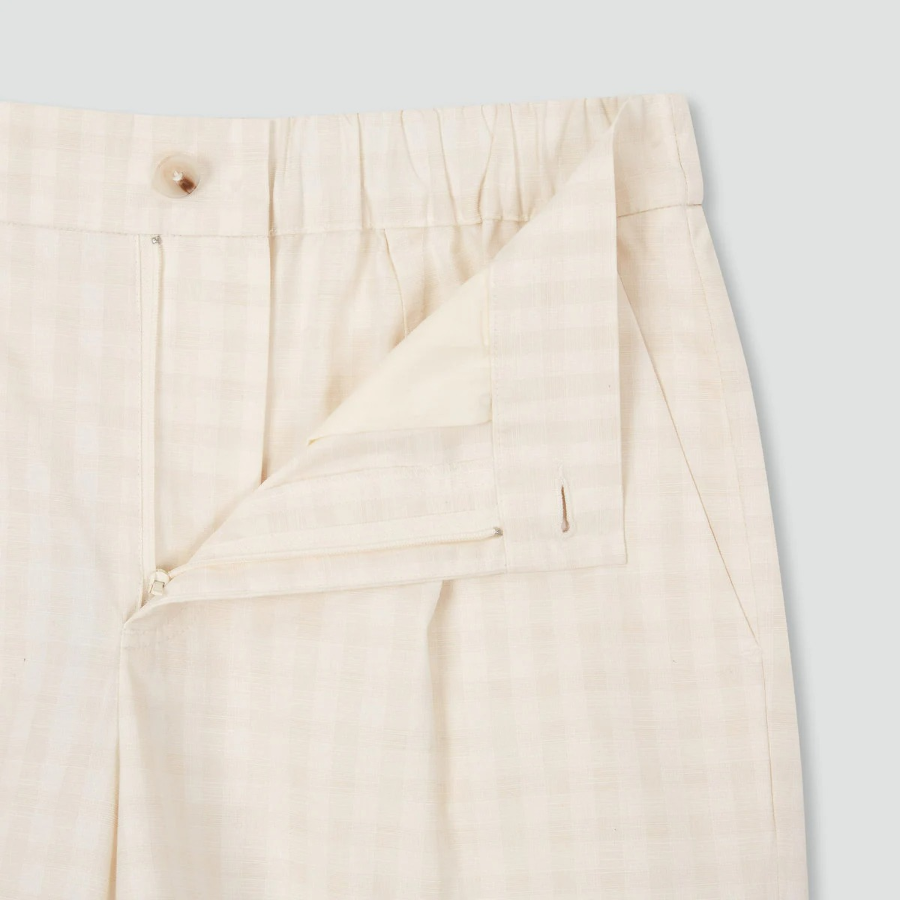 JAJU Cotton Check Tuck Half Pants – Ivory