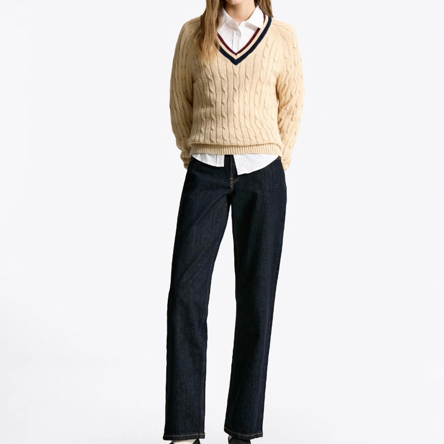 TOMMY HILFIGER [Official Headquarters] Varsity Cable V-Neck Sweater