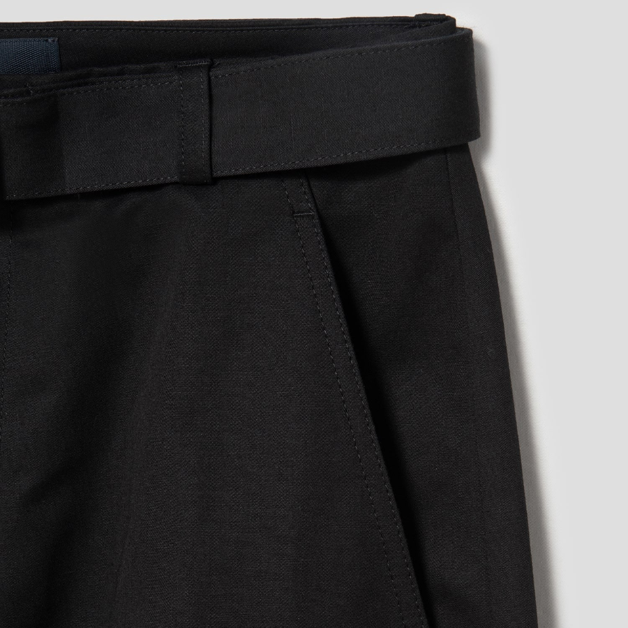 JACQUEMUS (Men) Le Cargo - Black
