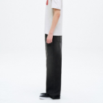 8 seconds Lightweight Essential Wide-Fit Denim — Black