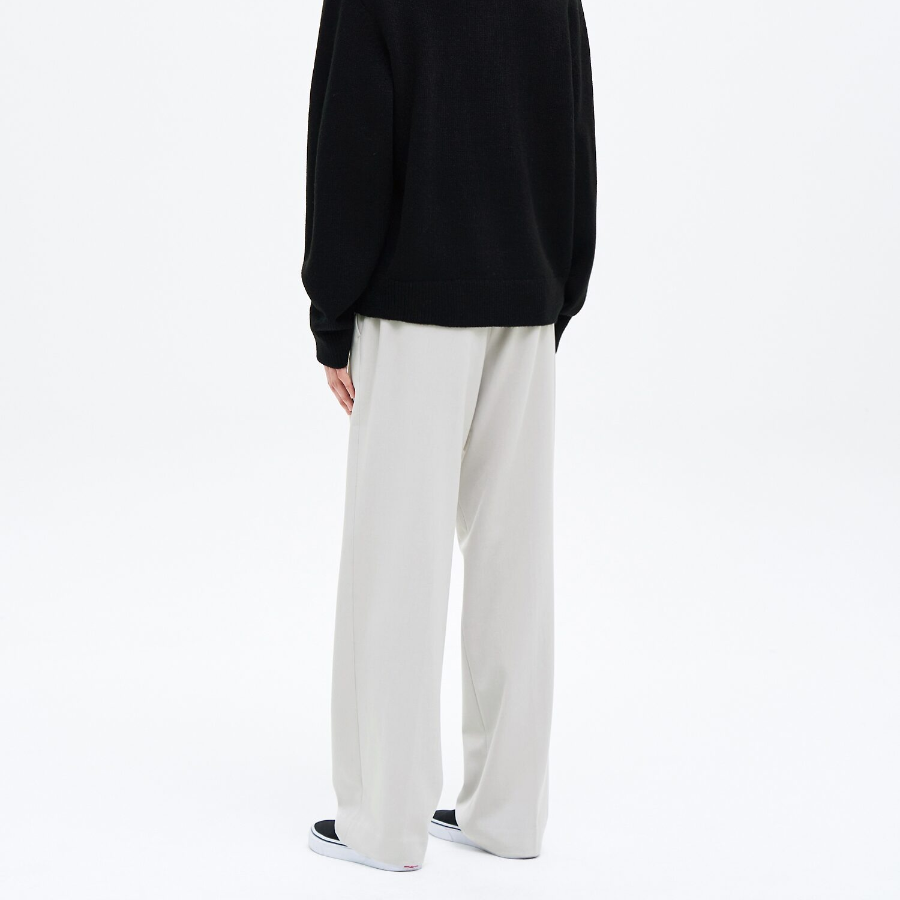8 seconds [Daily Slacks] Semi-Wide Fit Basic Slacks — Ivory