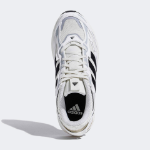 Adidas SPIRITAIN 2000