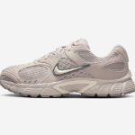 Nike W NIKE V5 RNR - 나이키