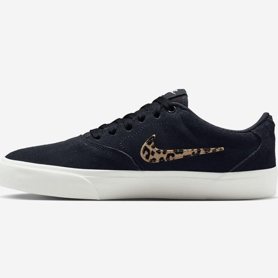 Nike W NIKE CHARGE SUEDE SE - 나이키