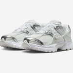 Nike W NIKE V5 RNR - 나이키