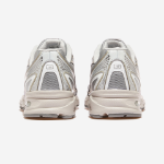 New Balance U7405I7