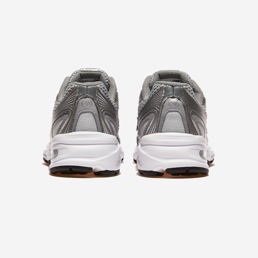 New Balance U740SG2