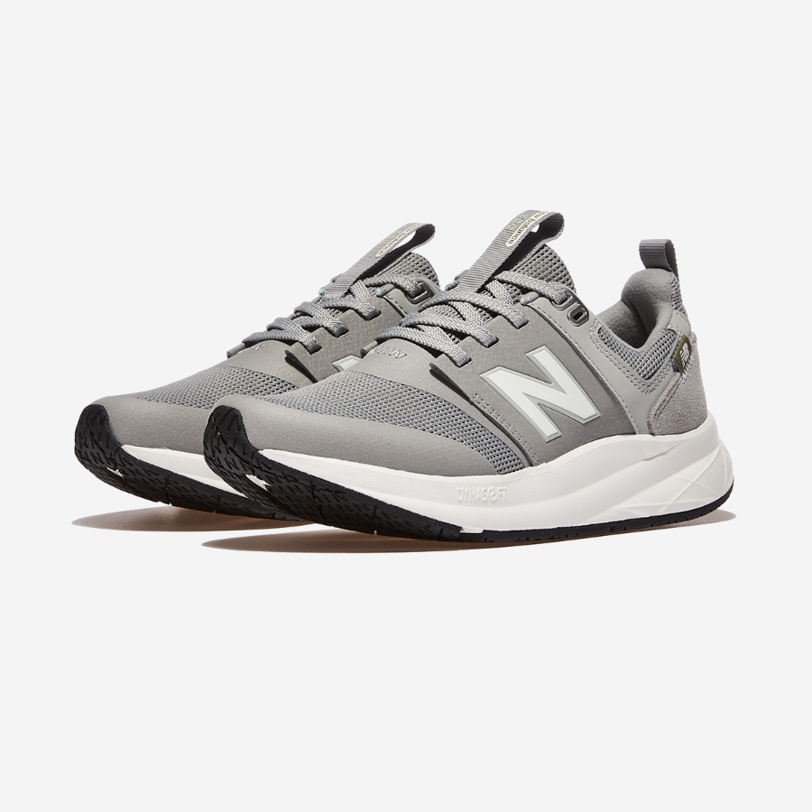 New Balance UA900CG2