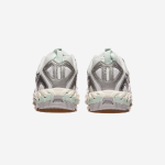 New Balance ML610TAX