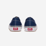Vans AUTHENTIC