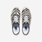 Vans AUTHENTIC