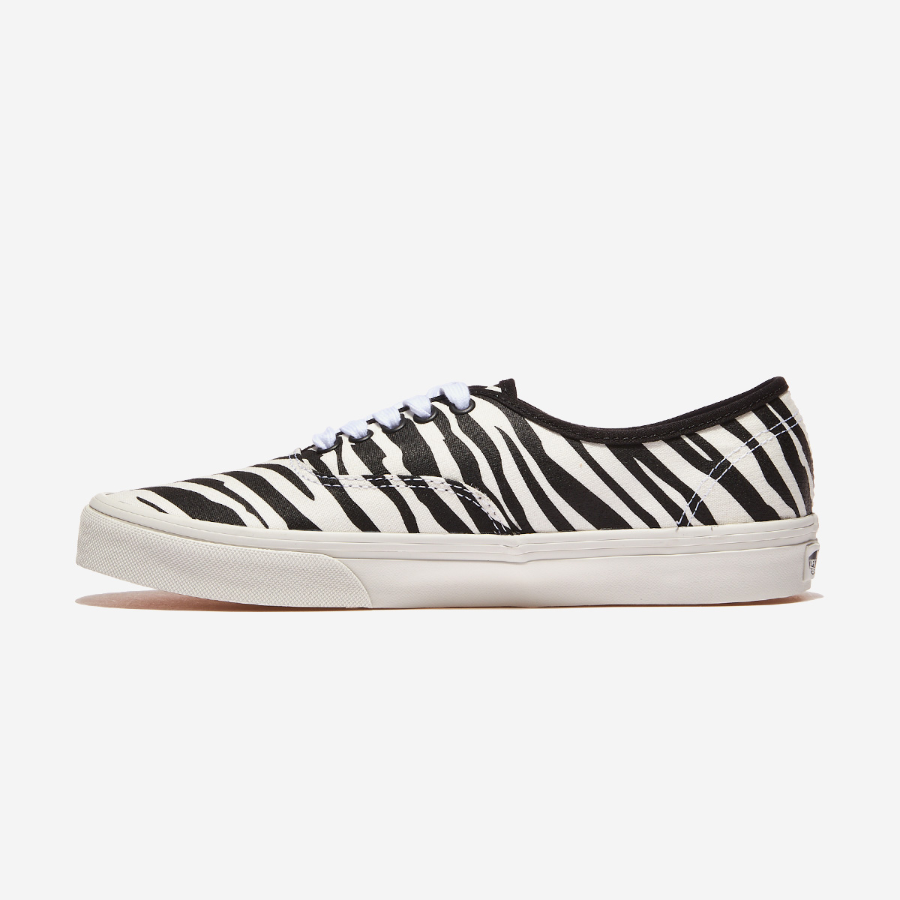 Vans AUTHENTIC