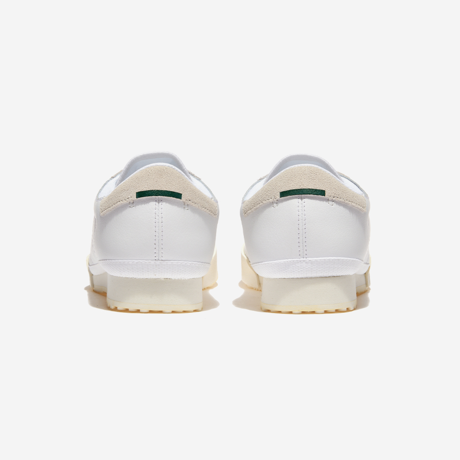 Lacoste AURA