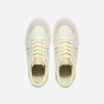 Lacoste L004