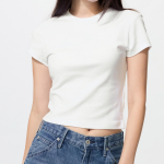 UNIQLO Mini T — укороченная женская футболка