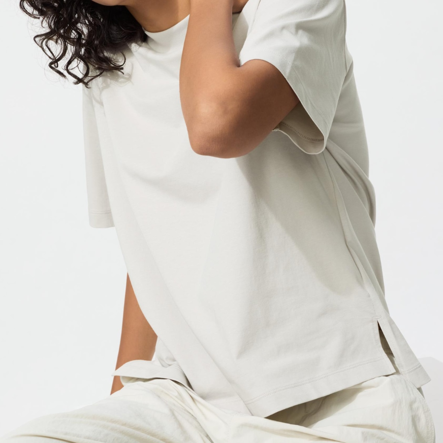 UNIQLO AIRism Cotton T — женская футболка