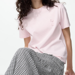 UNIQLO Graphic T B — женская футболка