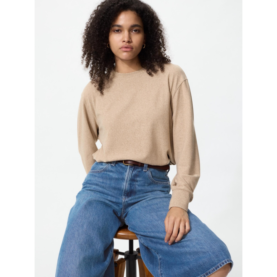 Uniqlo Soft Knit Fleece Crew Neck T