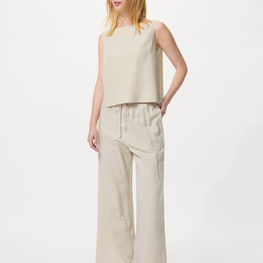 Uniqlo Linen Blend Blouse (Sleeveless)