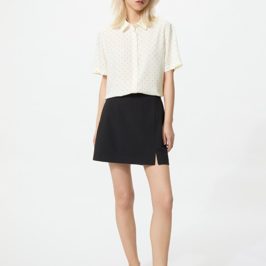 Uniqlo Rayon Blouse Short Sleeve Dot