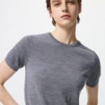 Uniqlo Шерстяной свитер с круглым вырезом и короткими рукавами