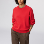 Uniqlo Хлопковый свитер с круглым вырезом