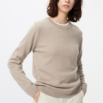 Uniqlo Кашемировый свитер с круглым вырезом