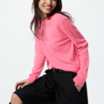 Uniqlo Кашемировый свитер с круглым вырезом