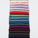 Uniqlo Кашемировый свитер с круглым вырезом