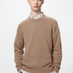 Uniqlo Свитер из шерсти ягнёнка с круглым вырезом