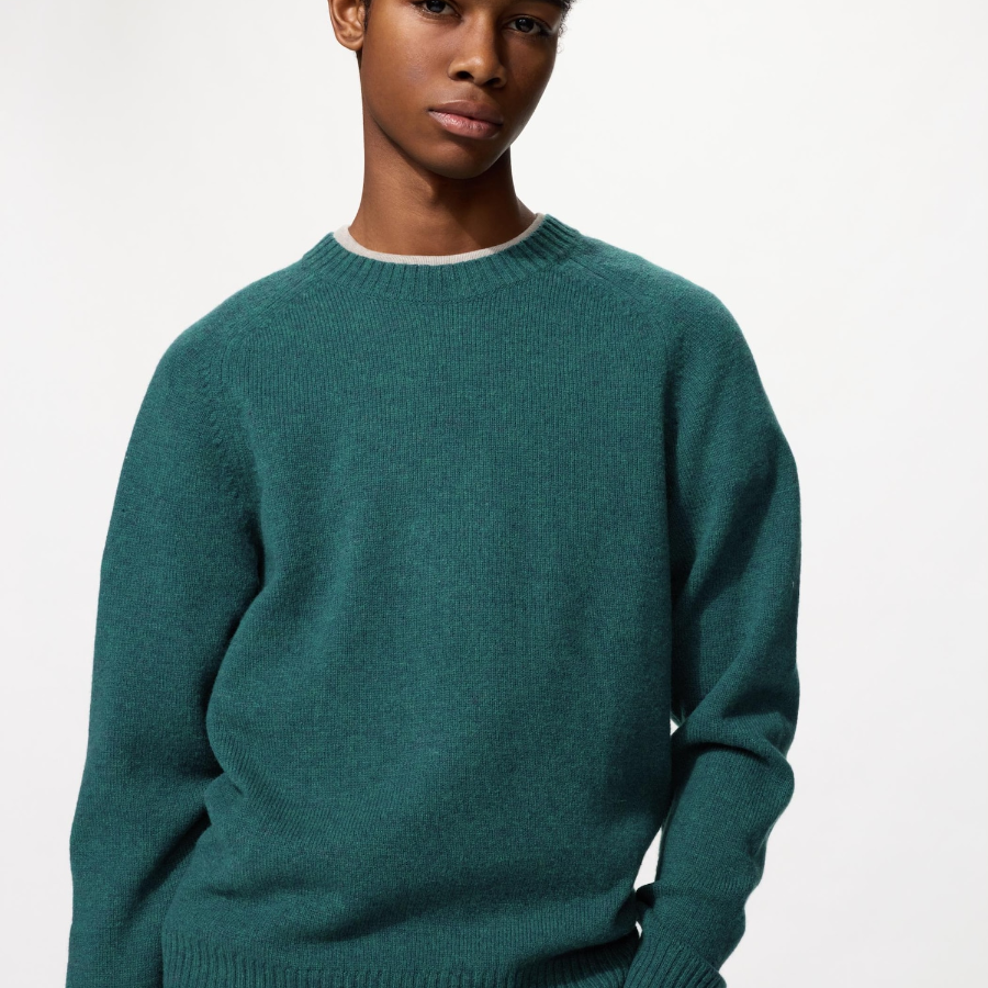 Uniqlo Свитер из шерсти ягнёнка с круглым вырезом