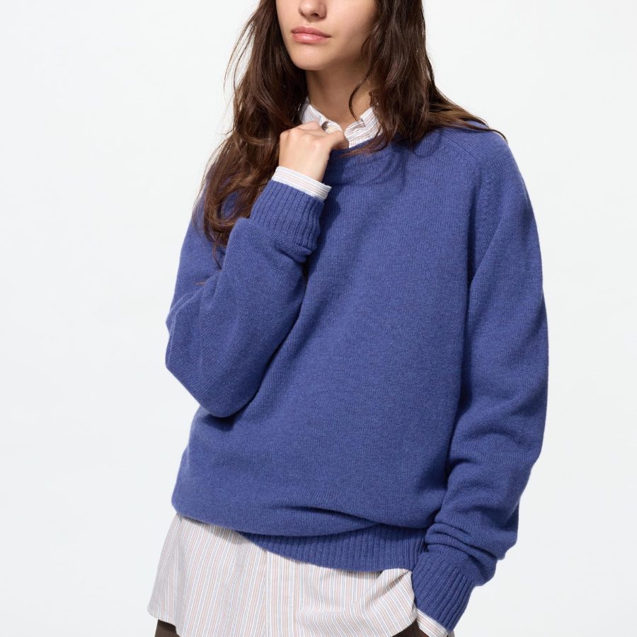 Uniqlo Свитер из шерсти ягнёнка с круглым вырезом