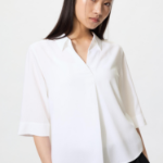 Uniqlo Блузка из вискозы с открытым воротником и рукавами 3/4