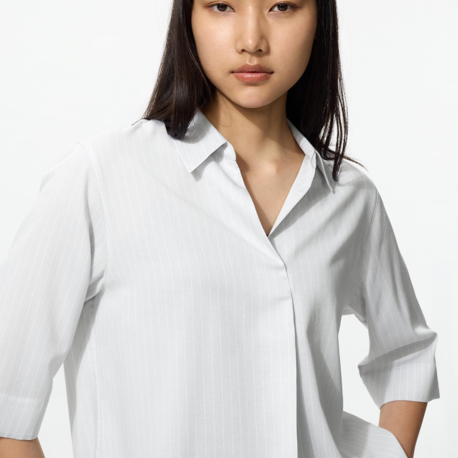 Uniqlo Полосатая блузка из вискозы с воротником и рукавами 3/4