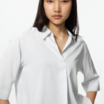 Uniqlo Полосатая блузка из вискозы с воротником и рукавами 3/4