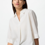 Uniqlo Полосатая блузка из вискозы с открытым воротником и рукавами 3/4