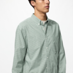 Uniqlo Рубашка в клетку с воротником button-down