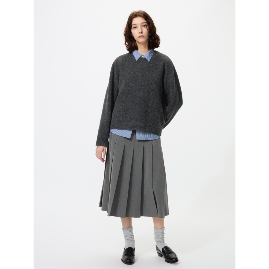 Uniqlo Wide Pleated Midi Skirt