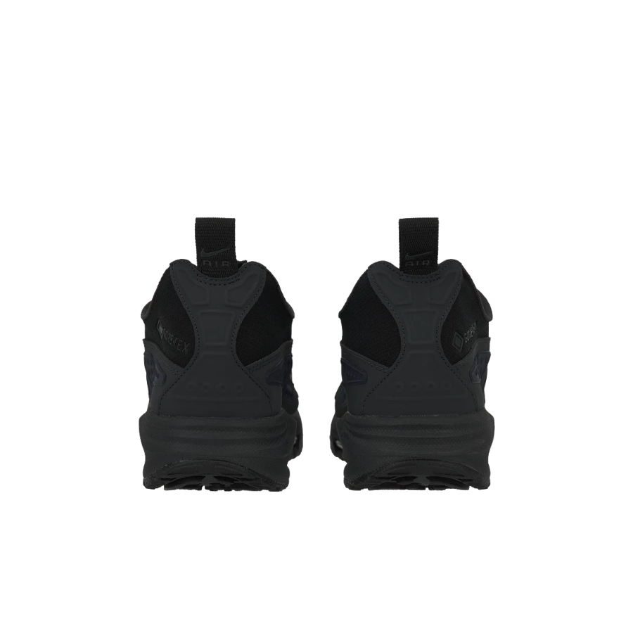 (W) Nike Air Max SNDR Gore-Tex Black and Dark Smoke Grey